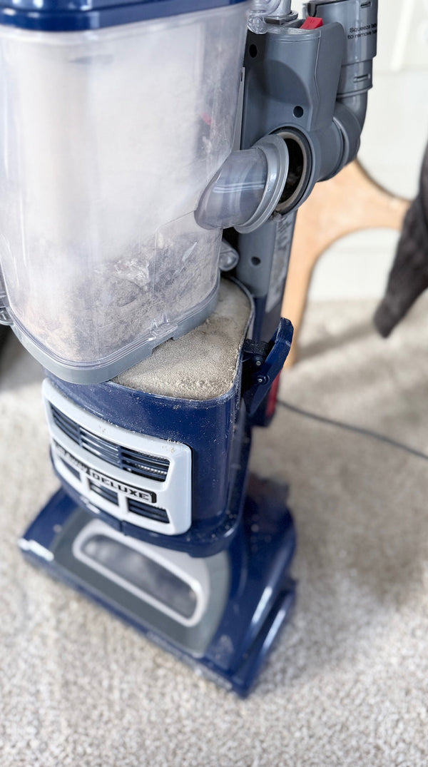 Let's Talk Stinky Vacuums